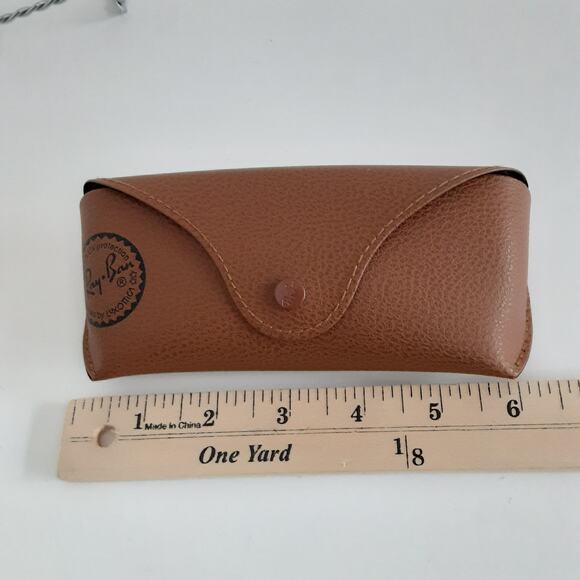 Ray-Ban Leather Hard Shell Glasses Case Brown Eyewear Cleaning Cloth Sunglasses - Picture 4 of 6